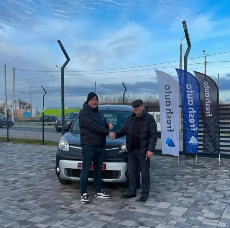 Клієнт Fresh Auto