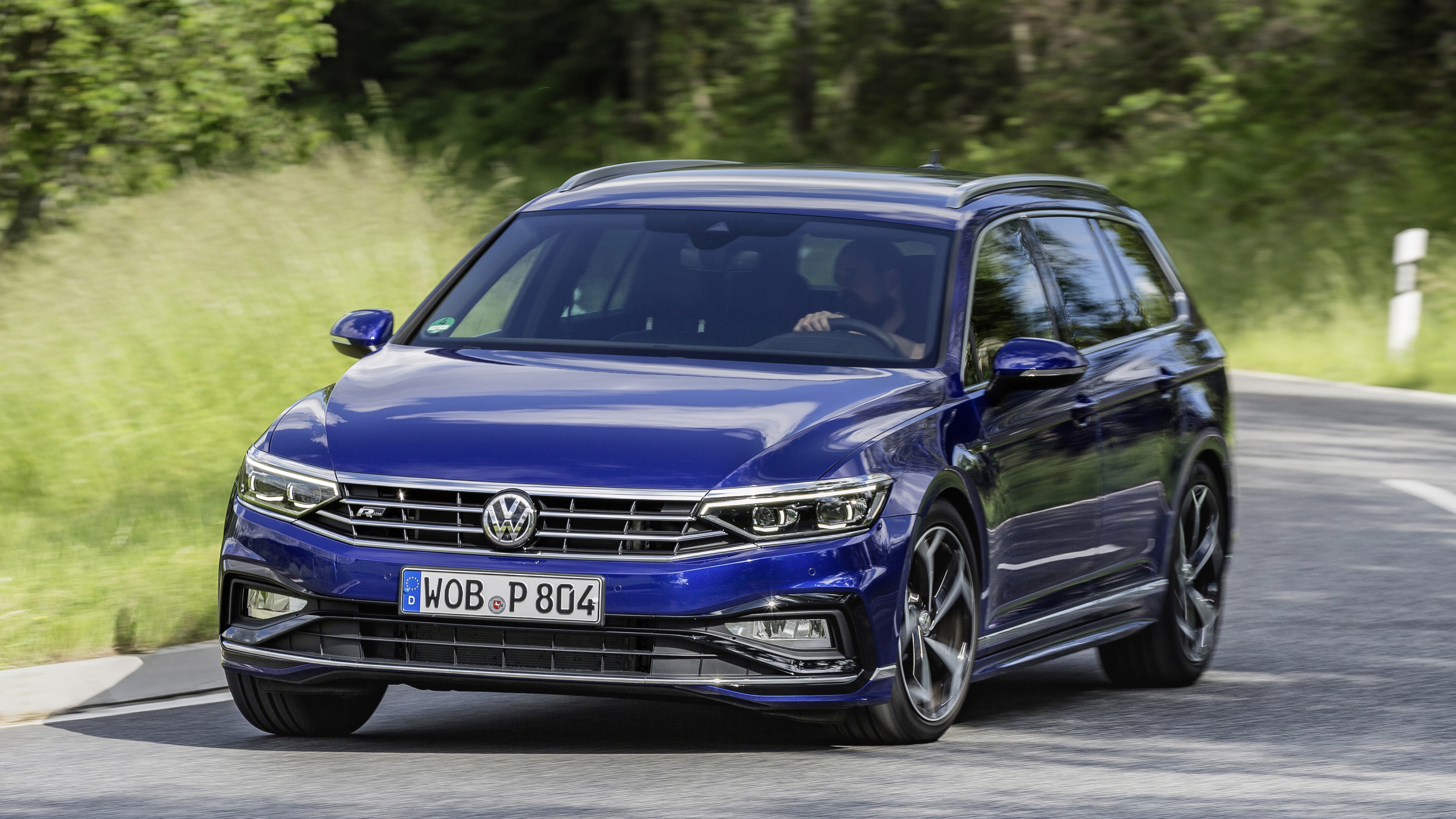 Продажі нових авто в Україні у березні 2026 року зросли на 16%. Які бренди стали лідерами, як змінився ринок і що це означає для покупців — аналітика Fresh Auto.